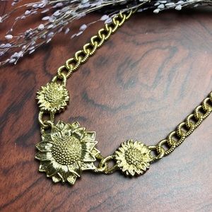 Vintage 1928 Gold Tone Necklace